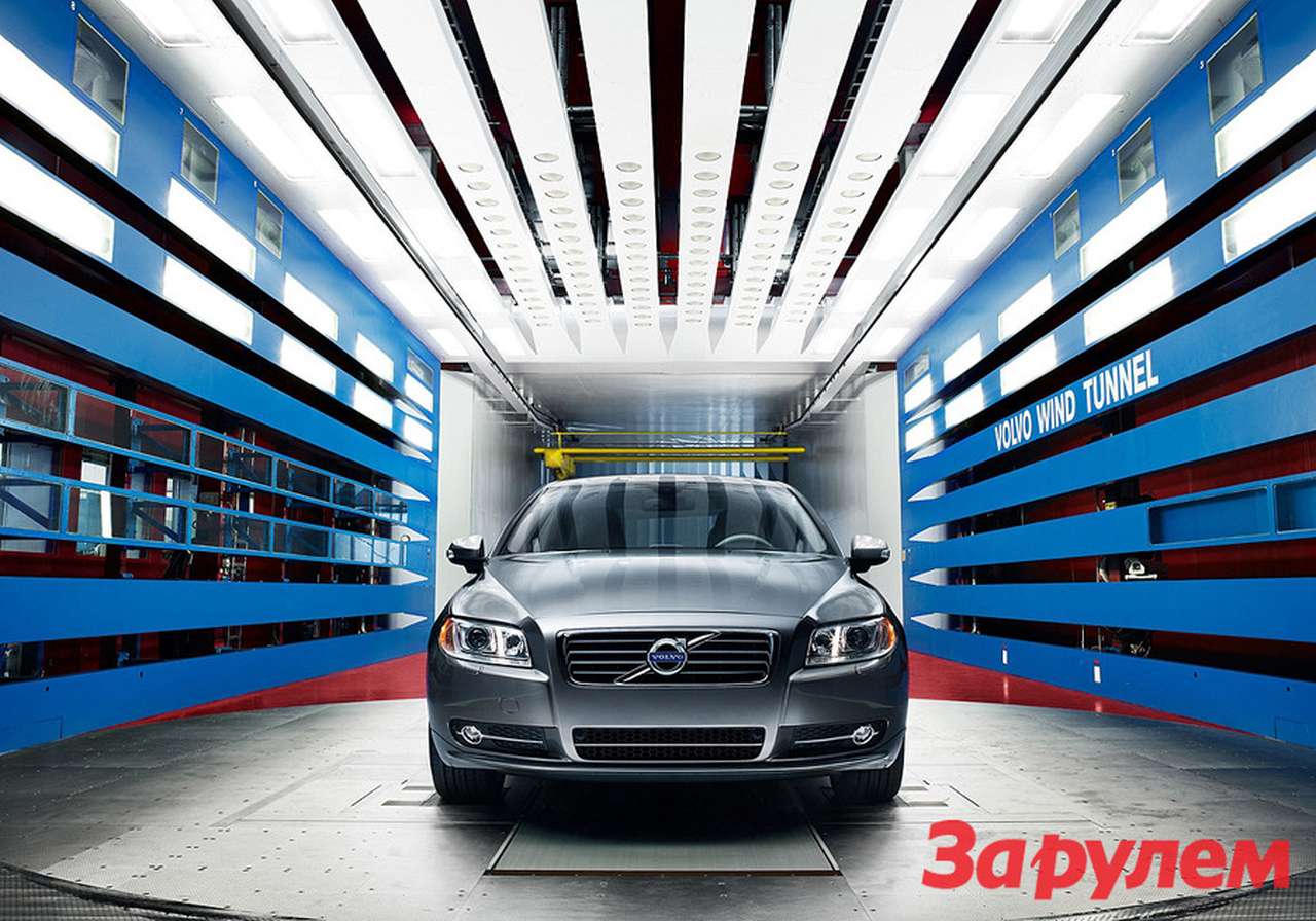 Обновленный Volvo S80 в "Независимости"