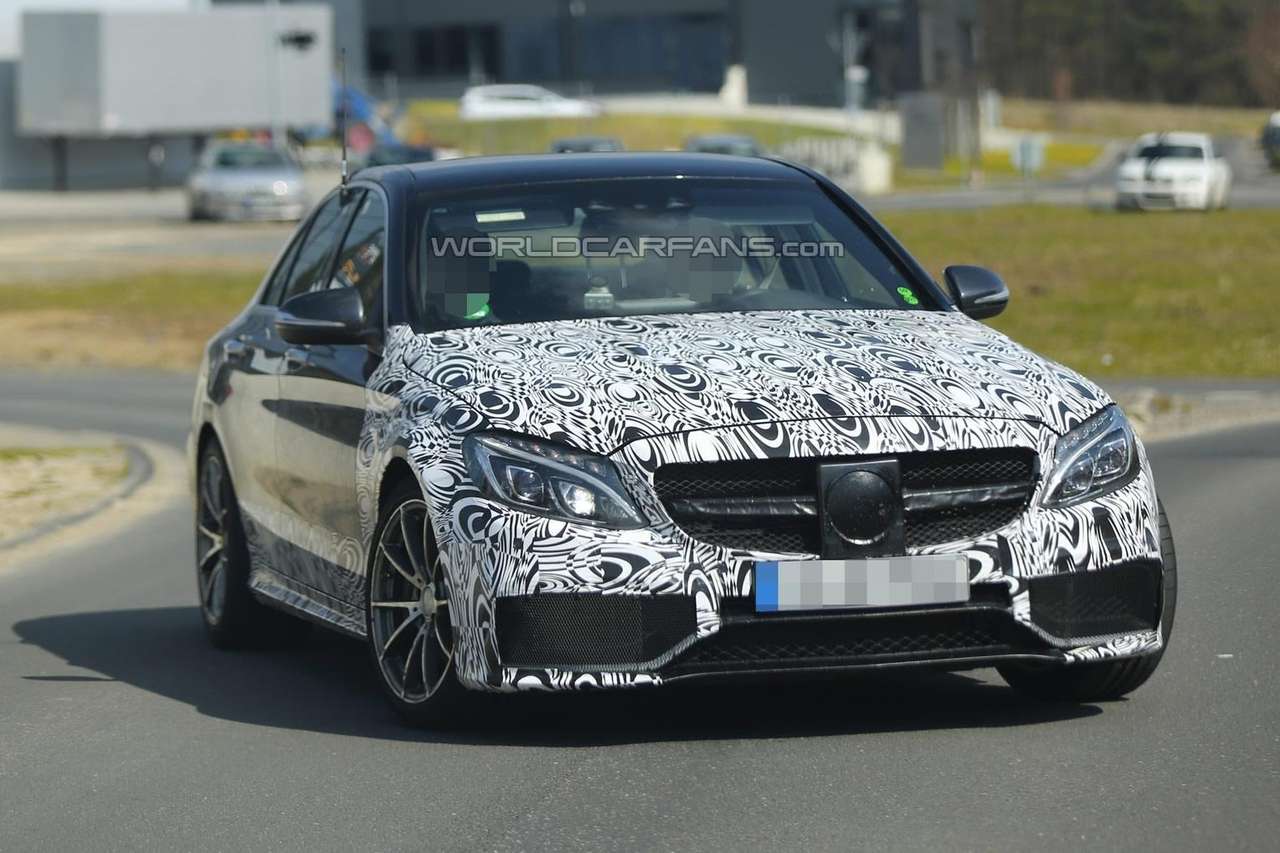 Mercedes-Benz C 63 AMG дебютирует в двух вариантах