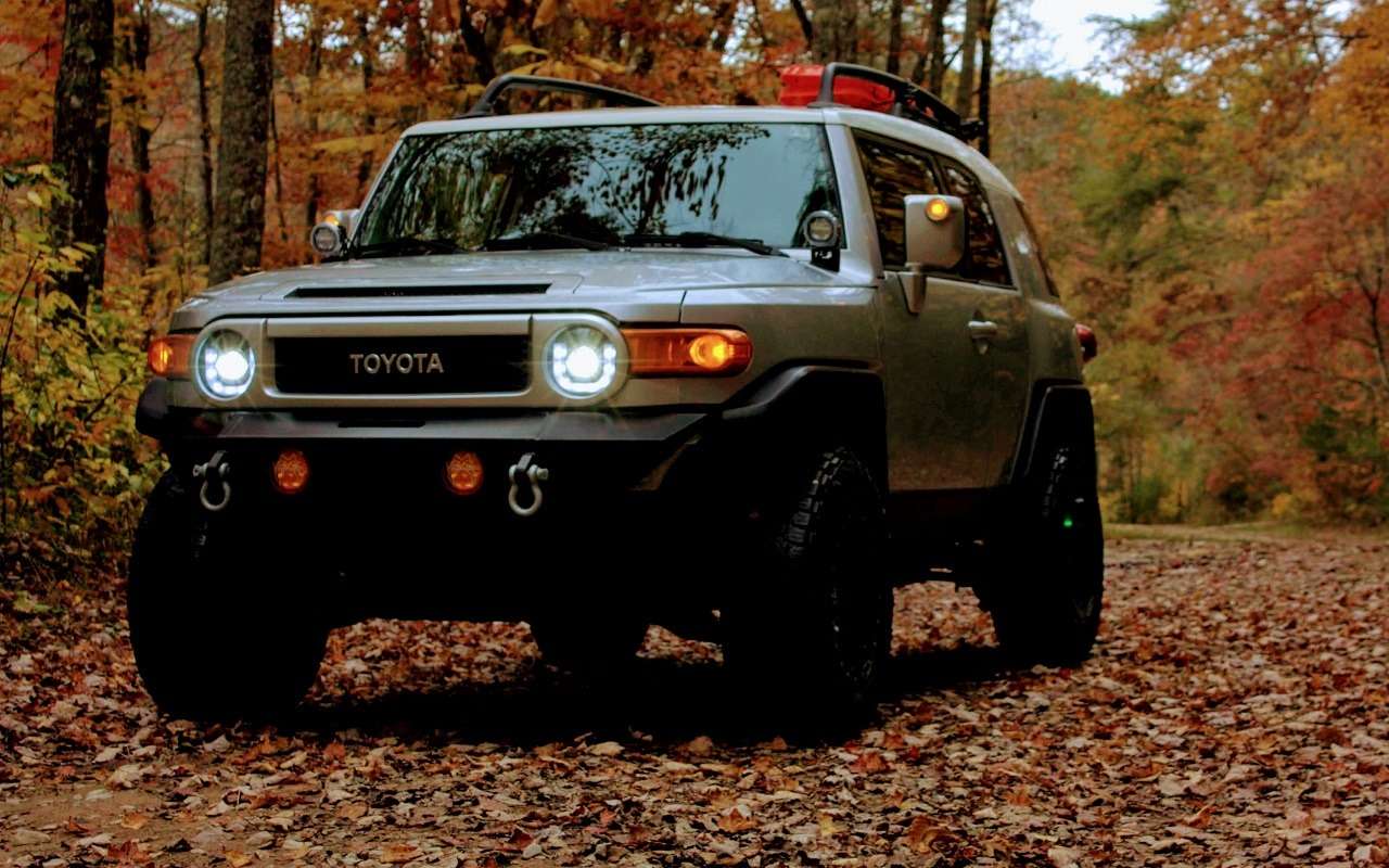 Надо ли мыть машину осенью? Вот что говорят водители!