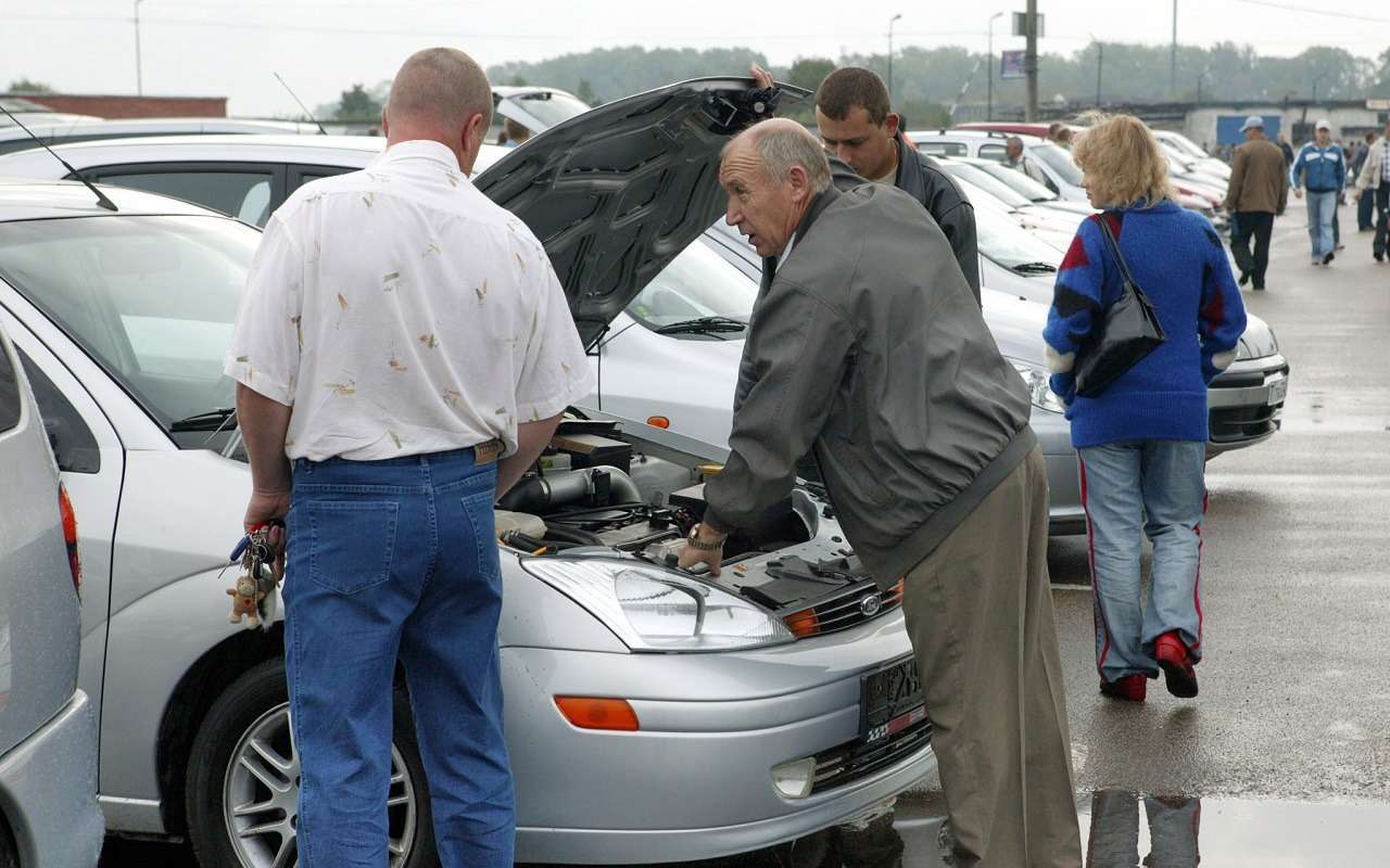 Покупать не стоит: эти признаки укажут, что б/у машина неисправна