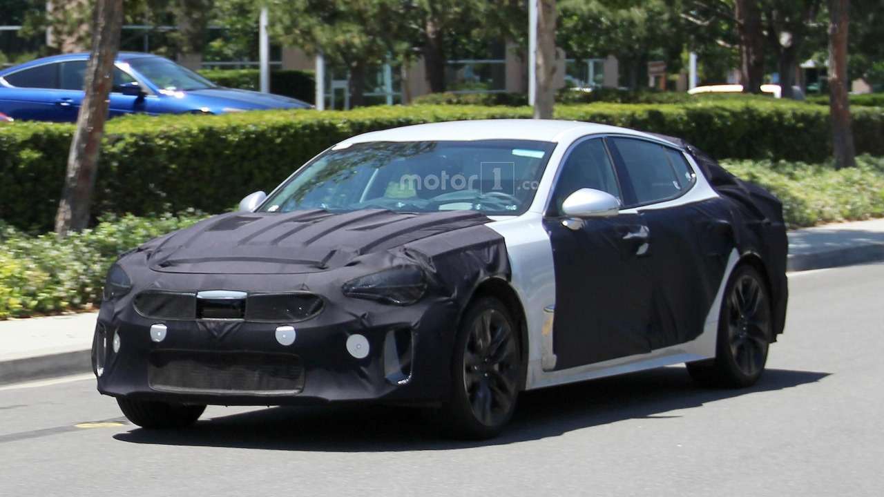 Kia GT вышла из сумрака