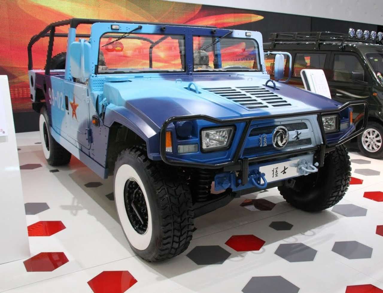 Китайцы начали продажи поддельного Hummer