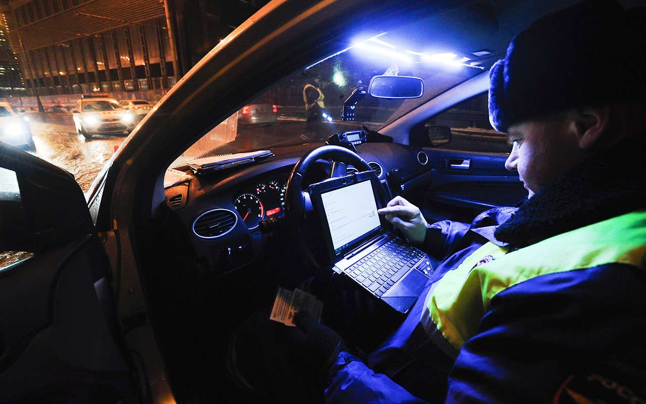 Автоэксперт рассказал, какой штраф ГИБДД водитель может легко отменить