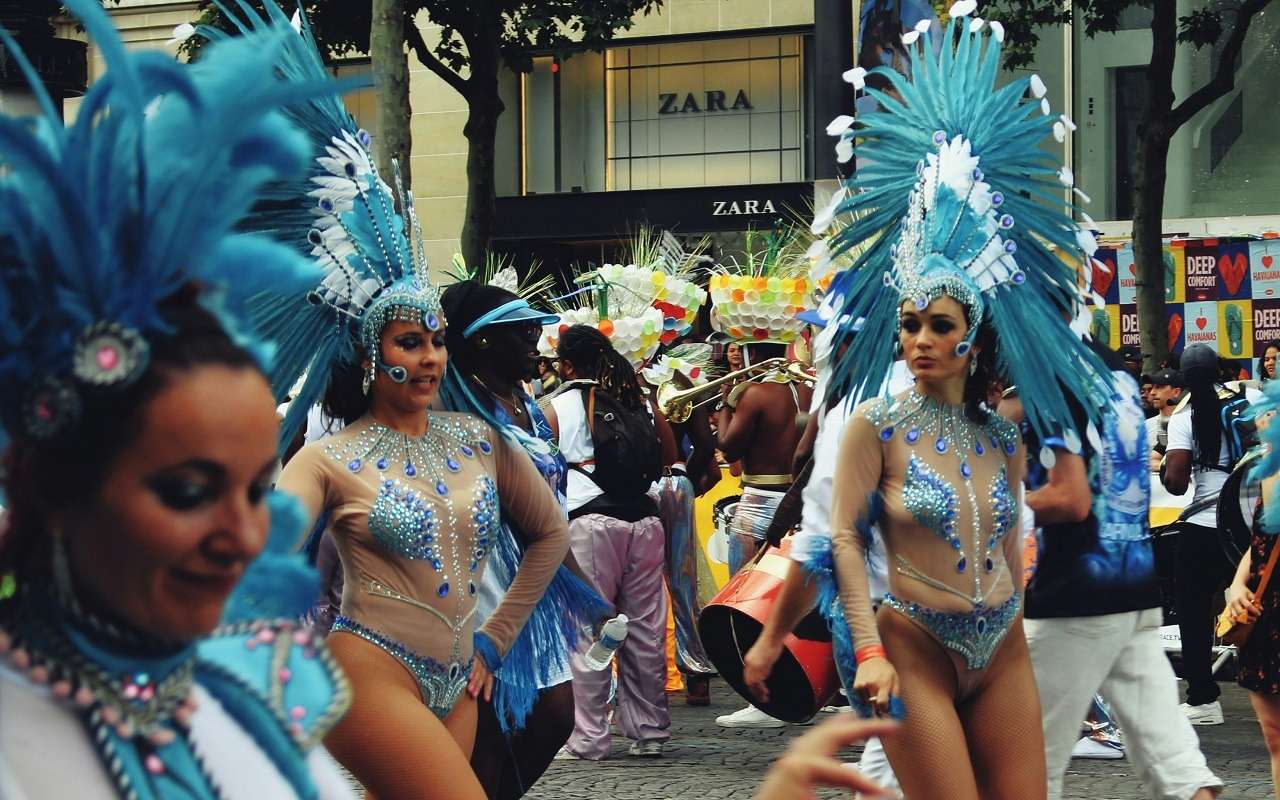 Туристам из России подарят билеты на карнавал в Рио-де-Жанейро