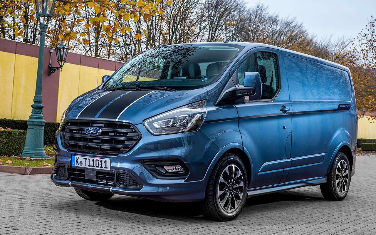 Ford Transit Custom 2.2 МТ,