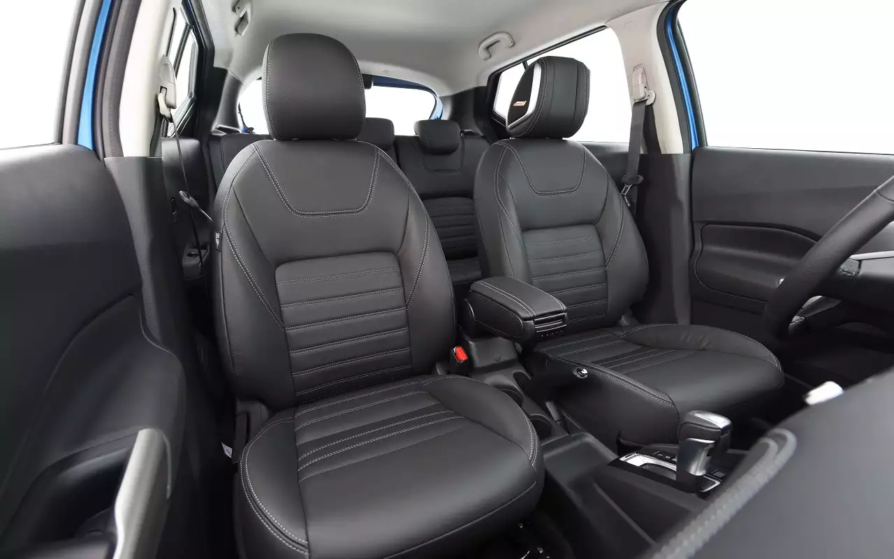Интерьер Nissan Kicks