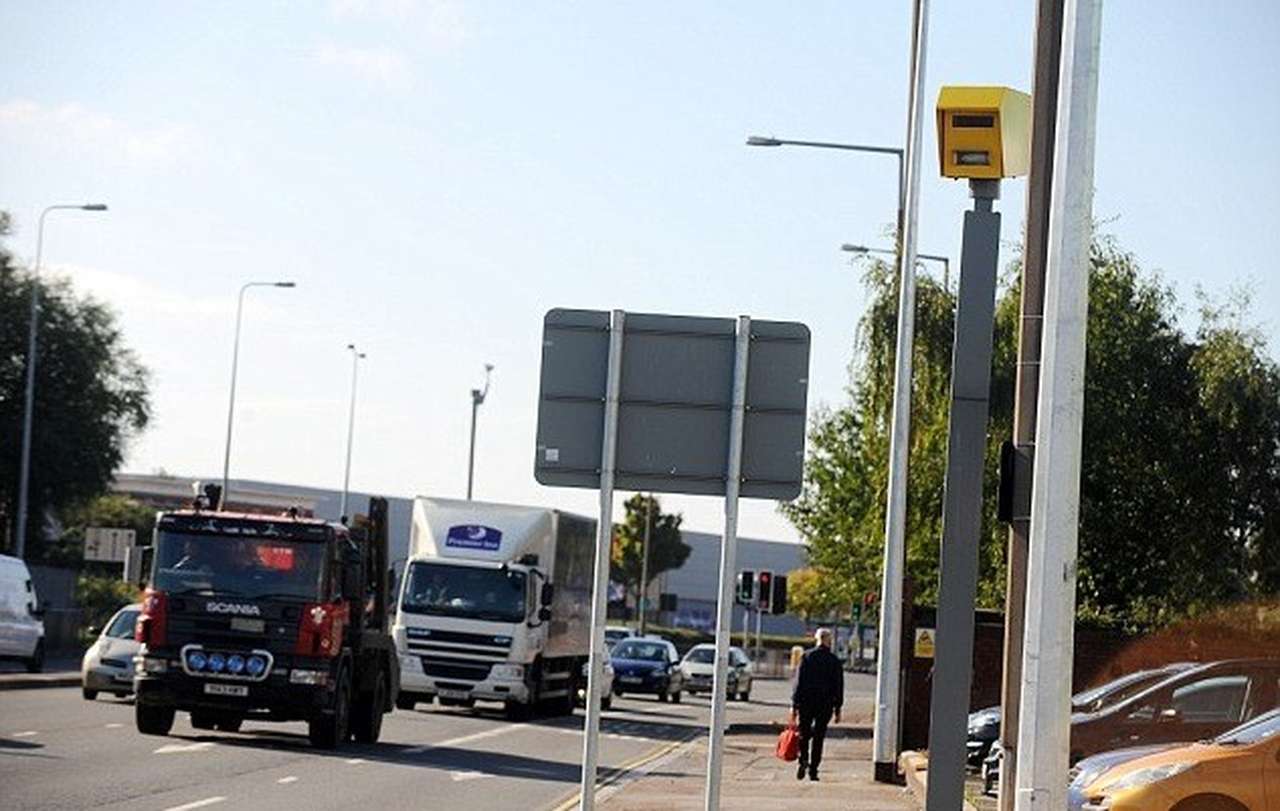 Самая доходная камера Великобритании оштрафовала водителей на миллион евро