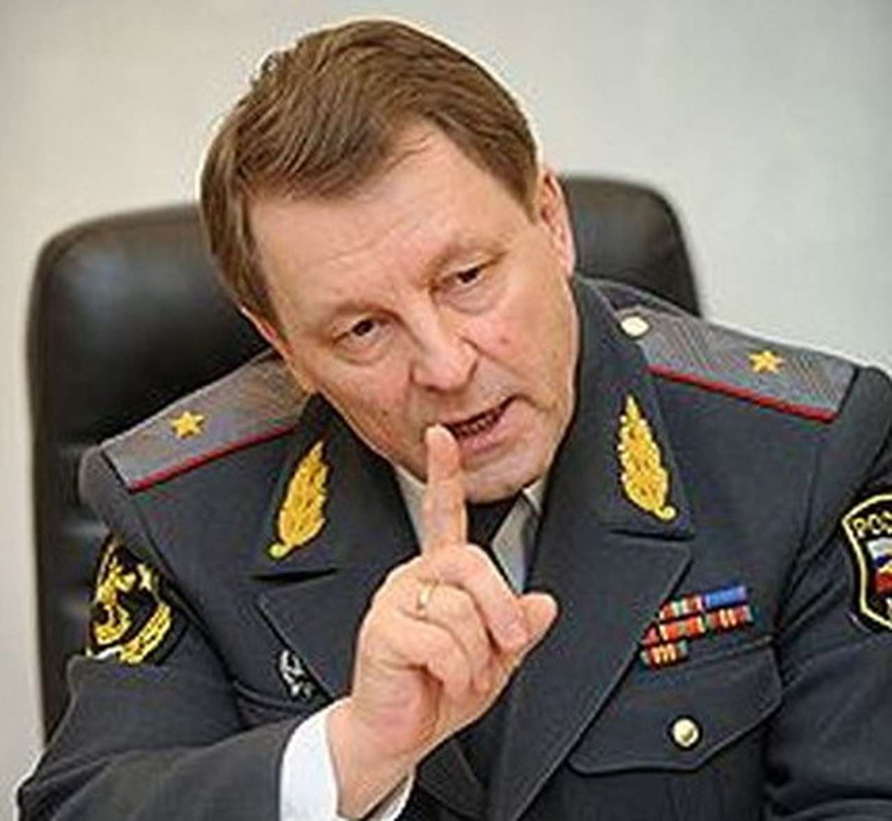 Глава ГИБДД: Пусть специалисты обсуждают вопрос о промилле, а законодатели — решают