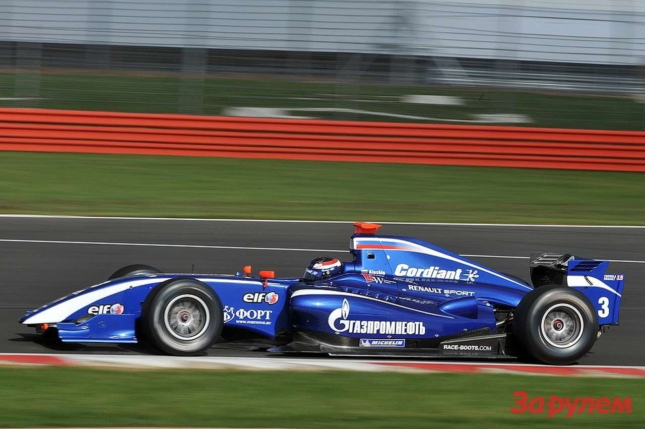 Результаты гонки "Формула Рено"