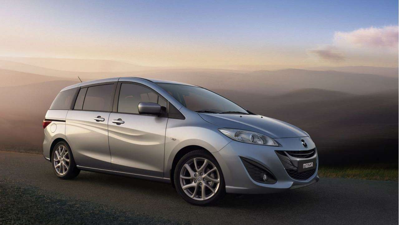 Mazda 5 переименуют в Nissan