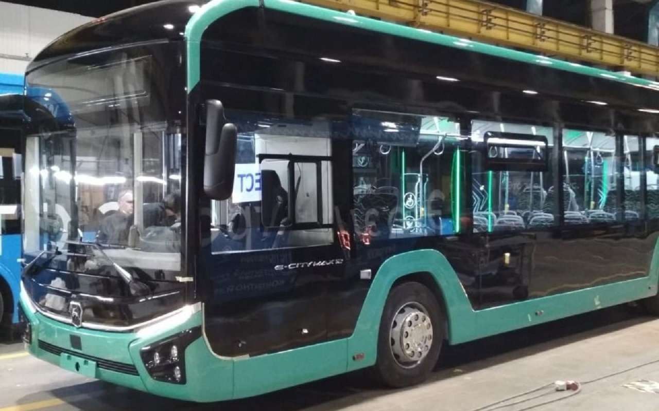 Новый большой электробус от «Группы ГАЗ» — первые фото