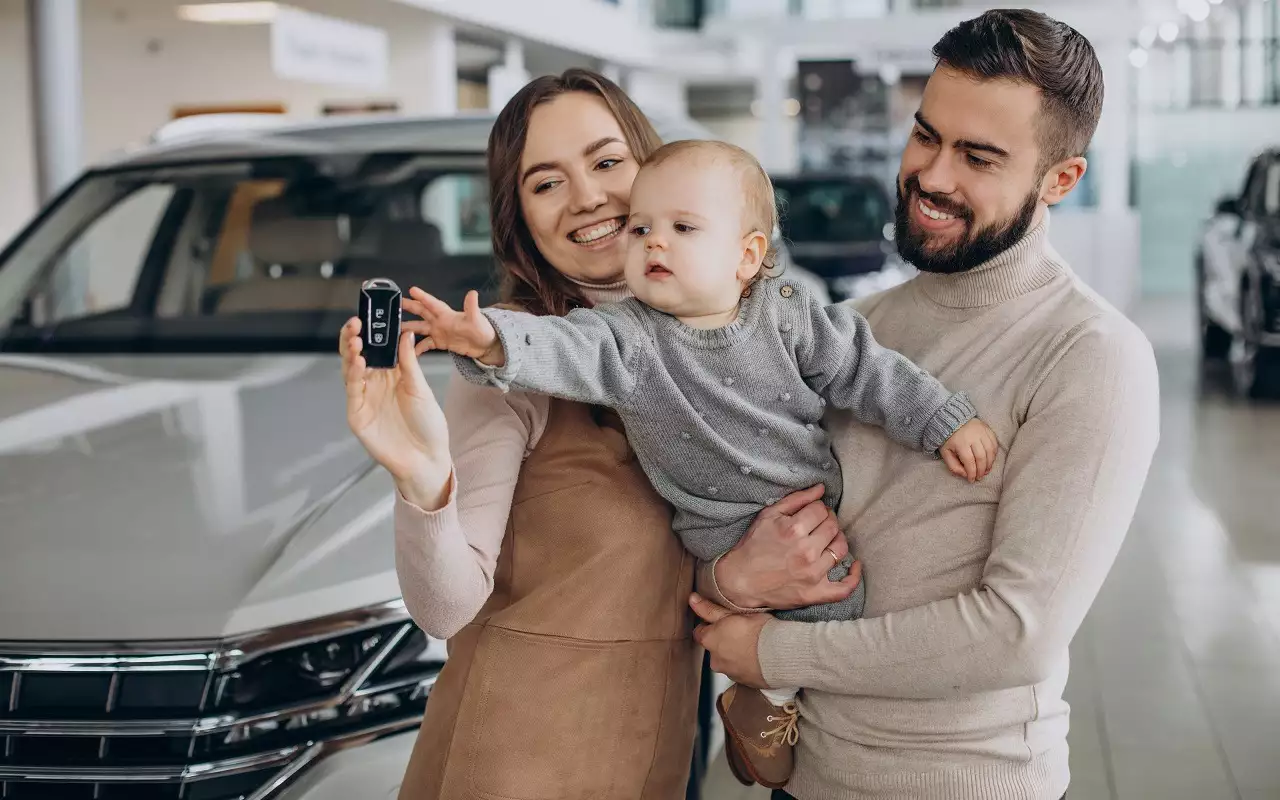 Семь мест, не дороже 1,5 млн — выбираем надежное авто для всей семьи