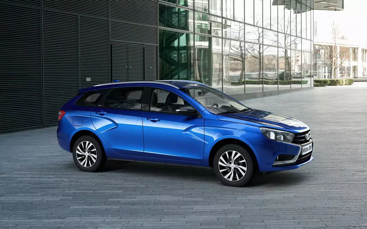 Обновленная Лада Веста — первое фото