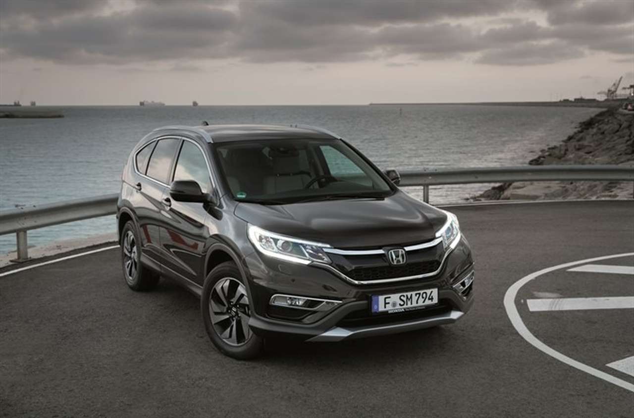 Honda объявляет российские цены на обновленный кроссовер CR-V