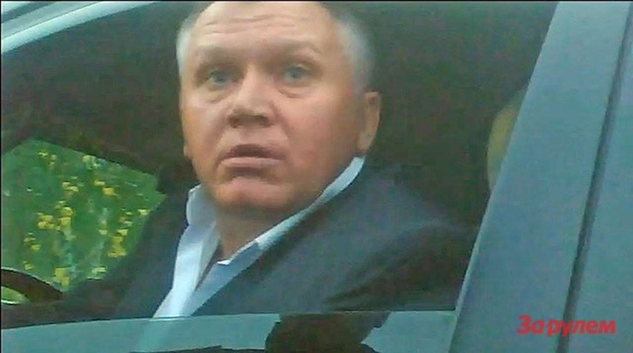 Глава района на камеру обматерил инспекторов