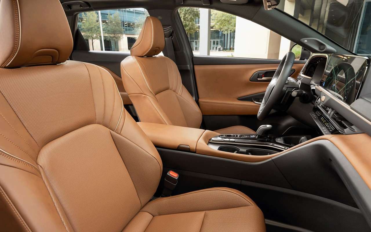 Интерьер Toyota Crown Signia 2026