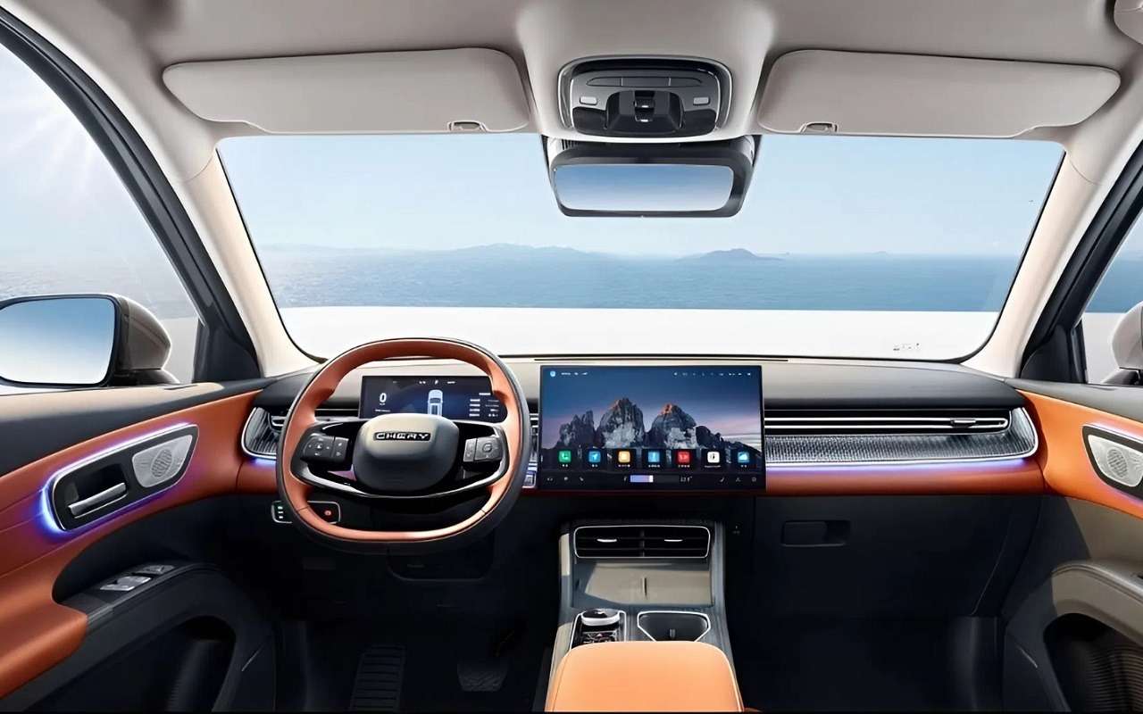 Интерьер Chery Tiggo 8