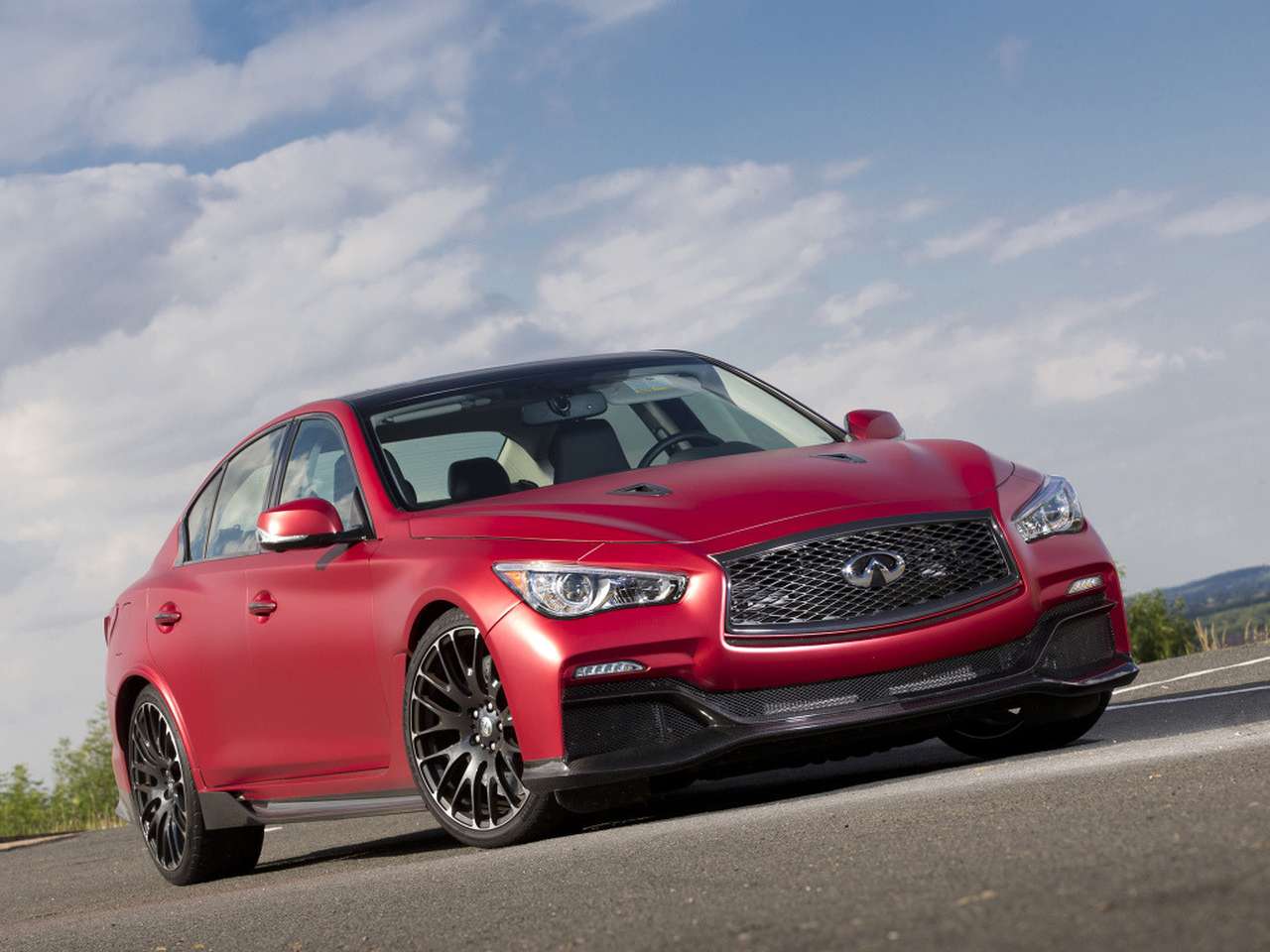 Infiniti отвергла суперседан Q50 Eau Rouge
