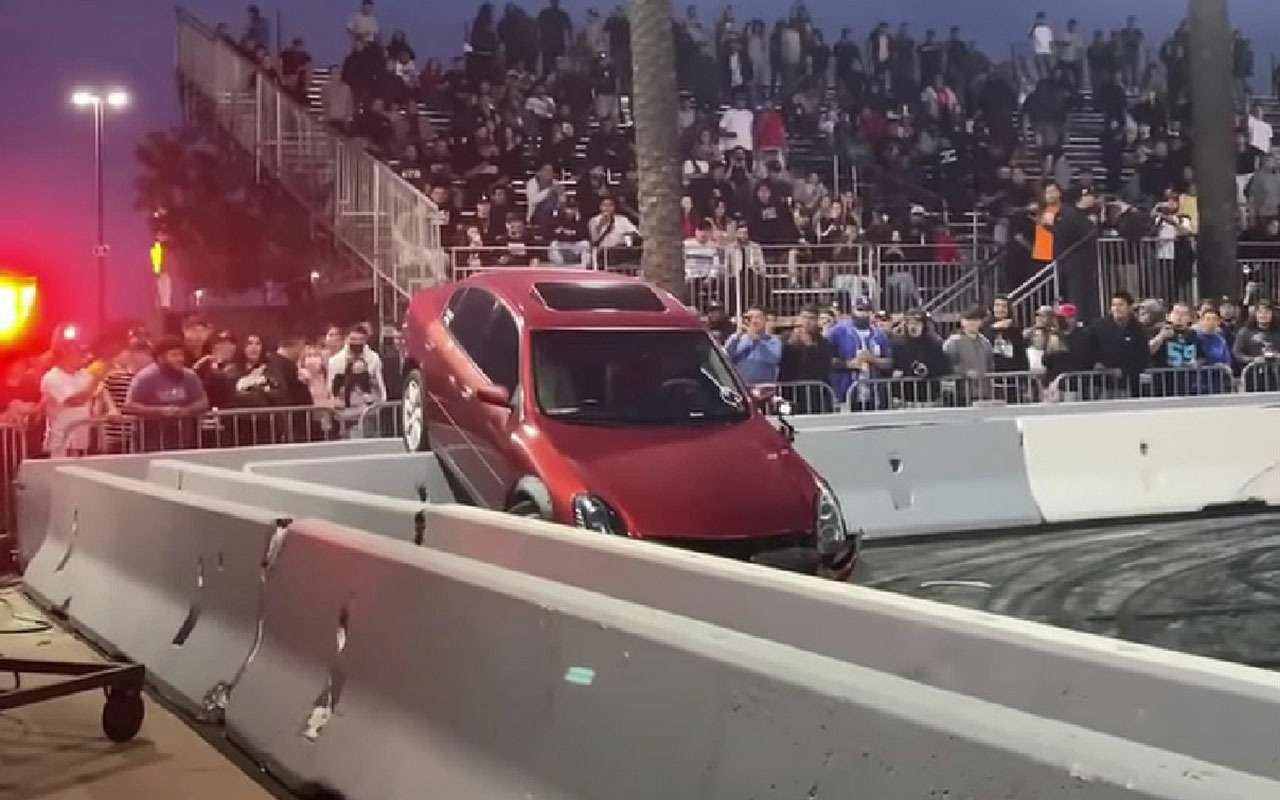 Видео самого неудачного дрифта в мире