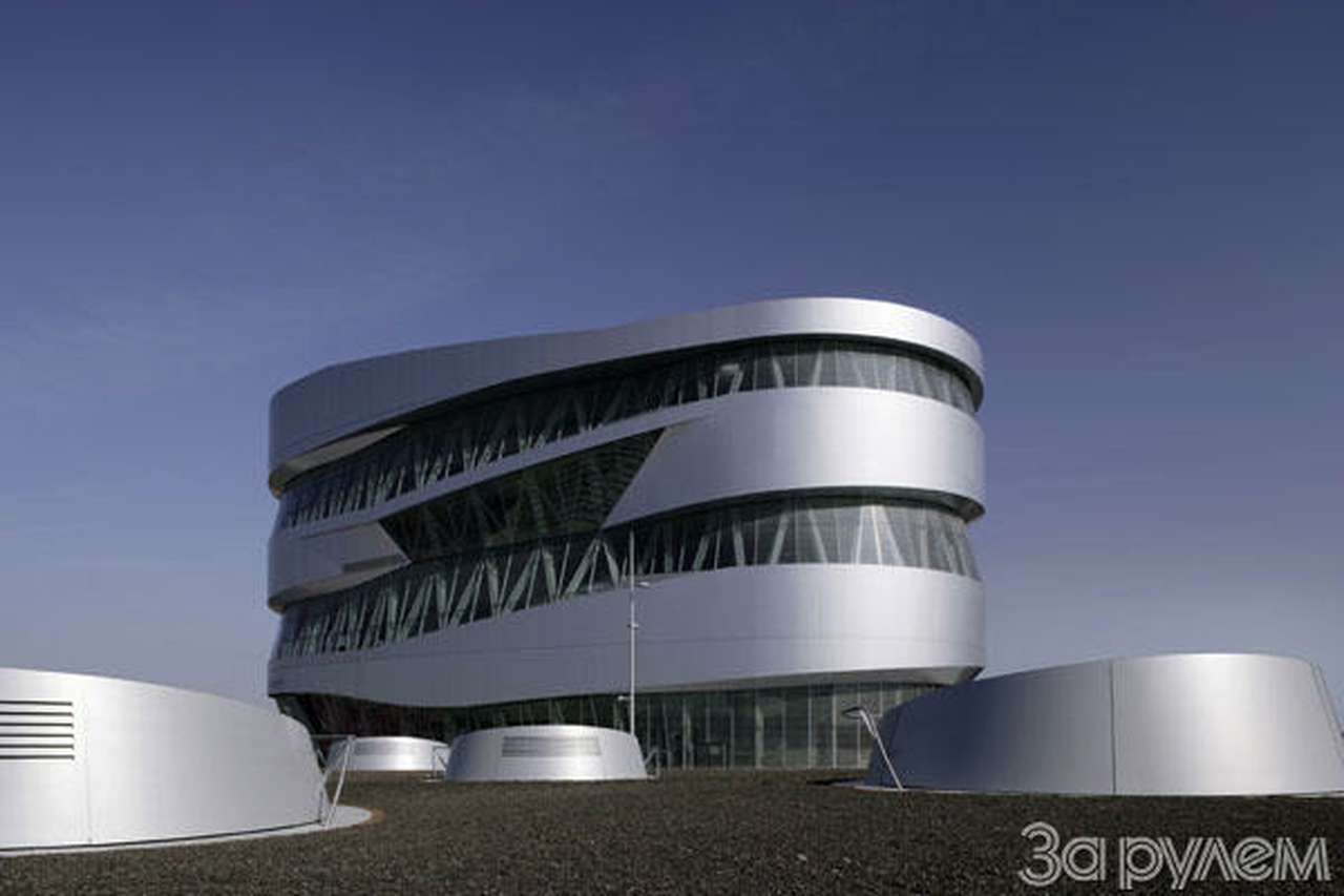 Виражи истории