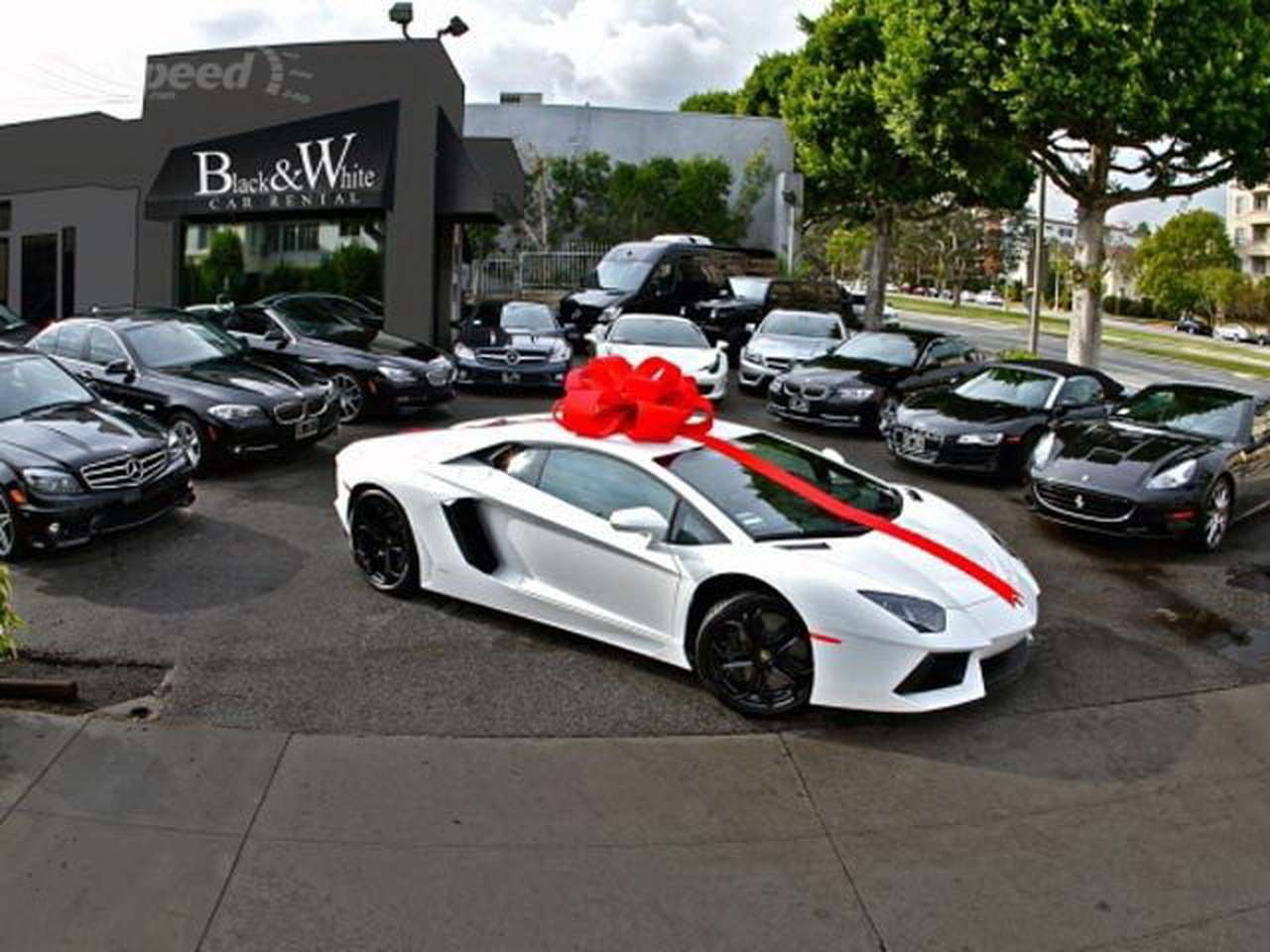 В Калифорнии появился прокатный Lamborghini Aventador