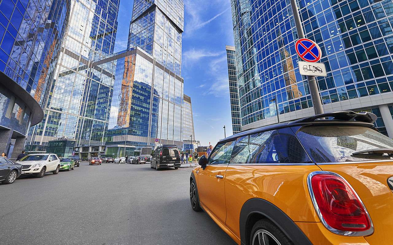 Неужели все эти автовладельцы – сплошь футболисты или шутники-эстрадники?