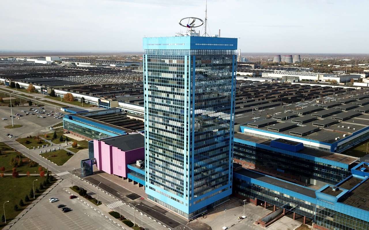 АВТОВАЗ примет на работу более 1500 человек