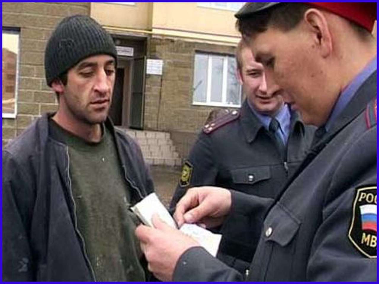 Водителей-мигрантов и ездоков на «транзитах» будут строго наказывать 