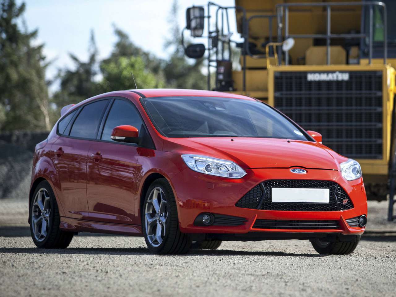 Цены на автомобили с пробегом продолжают снижаться