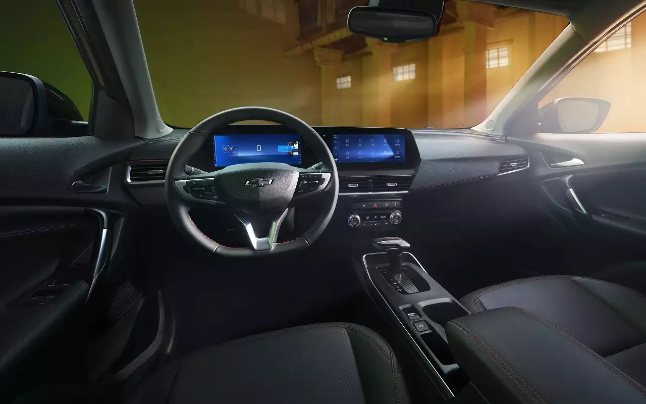 Интерьер Chevrolet Tracker