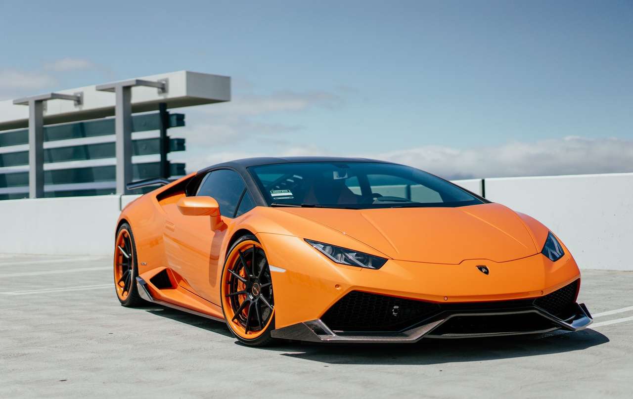 Космонавты рекомендуют: Lamborghini с функциональным оперением
