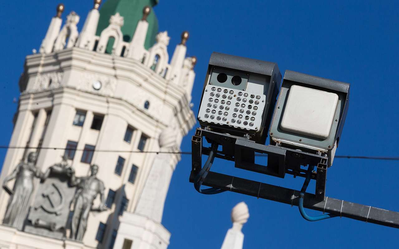 Камеры начнут отслеживать водителей без ОСАГО уже с ноября