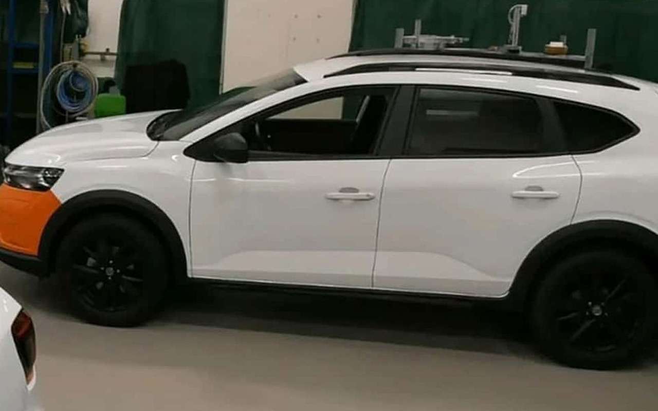 Dacia готовит необычный C-Neo: смесь кроссовера, универсала и хэтчбека