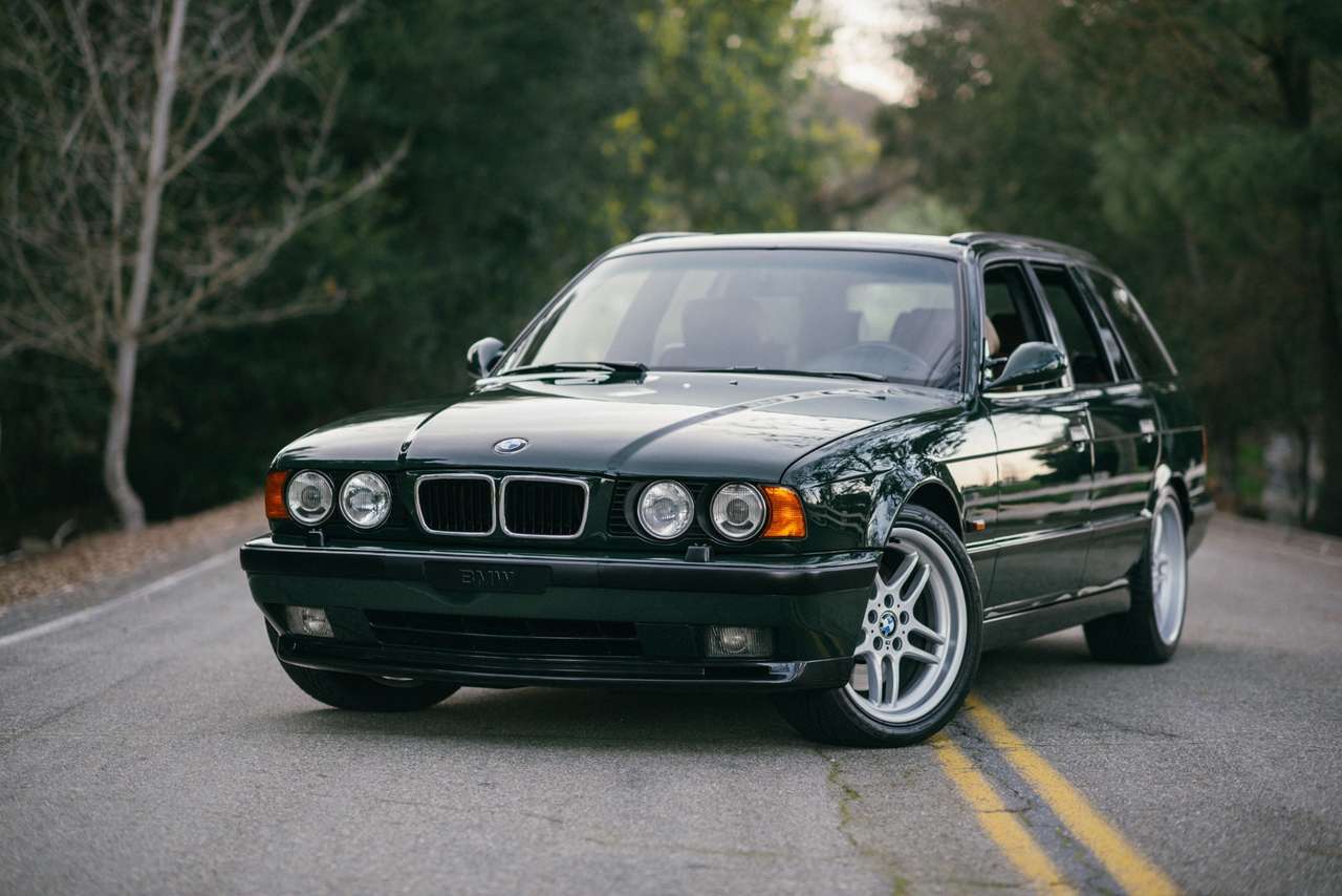 Elekta, ты прекрасна: редчайшая «пятерка» BMW E34 по цене новой M3