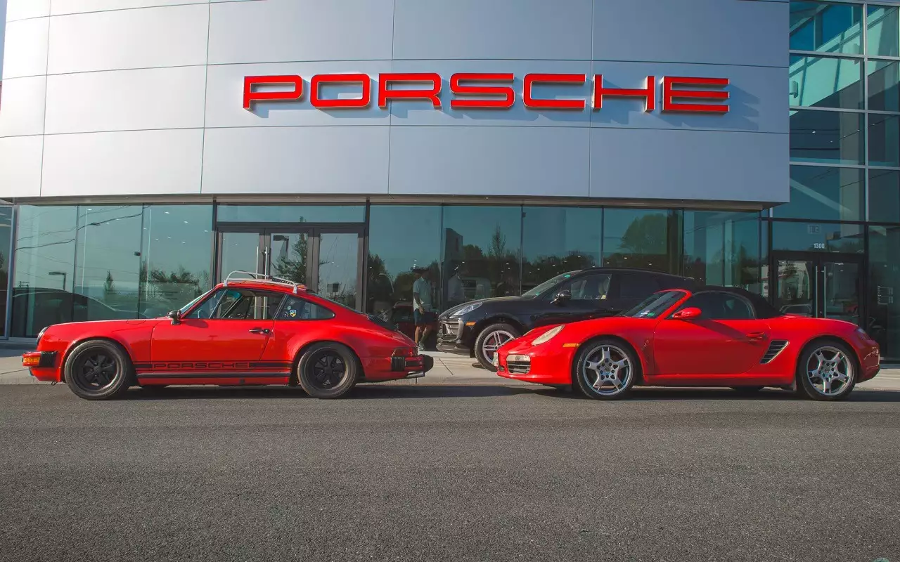 Porsche приняла решение сократить тысячи работников: в чем причина?