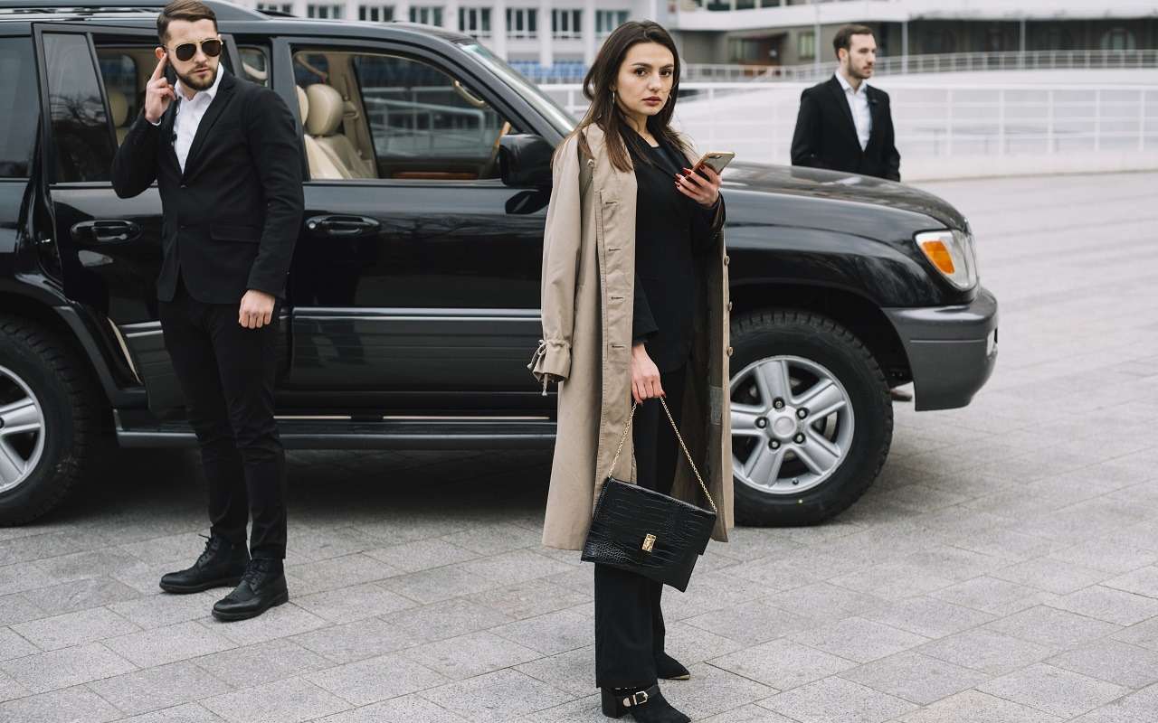 Пять премиальных авто, которые любят в России