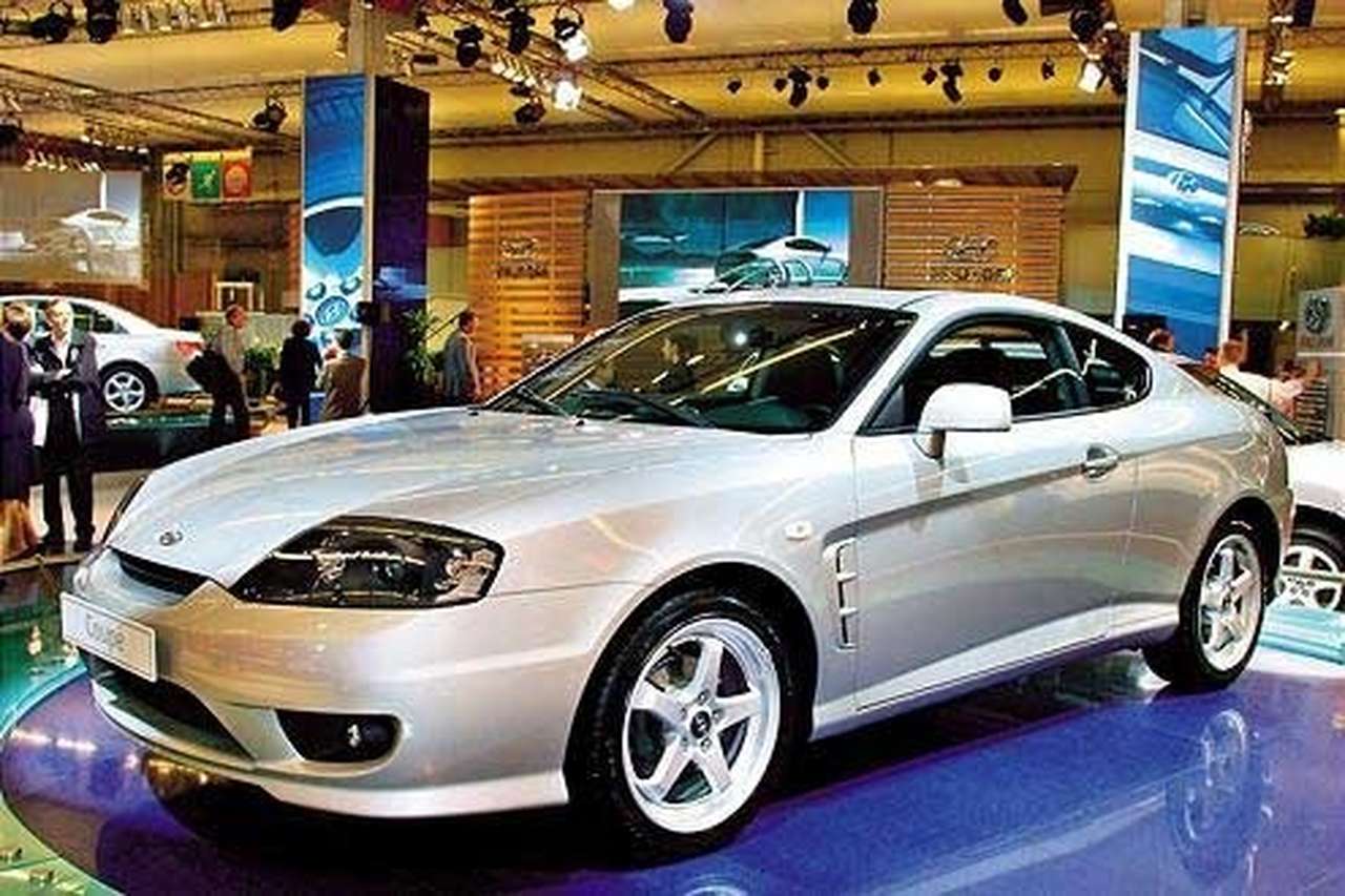 Hyundai представляет обновленное купе