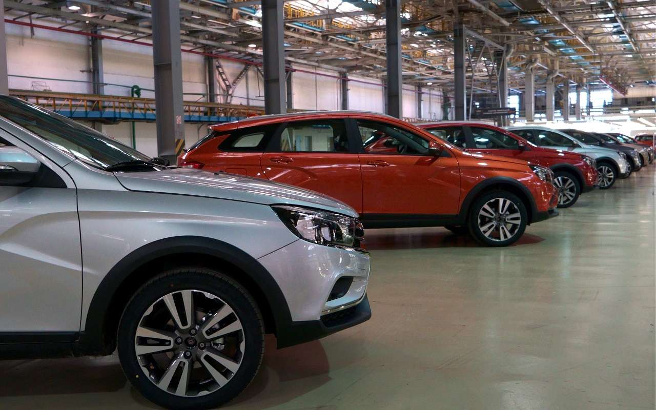 Большой фронт работ предстоит выполнить на заводе Lada Ижевск: Веста локализована меньше Гранты и Нивы, да и старт продаж обновленной версии в текущих условиях весьма осложнен