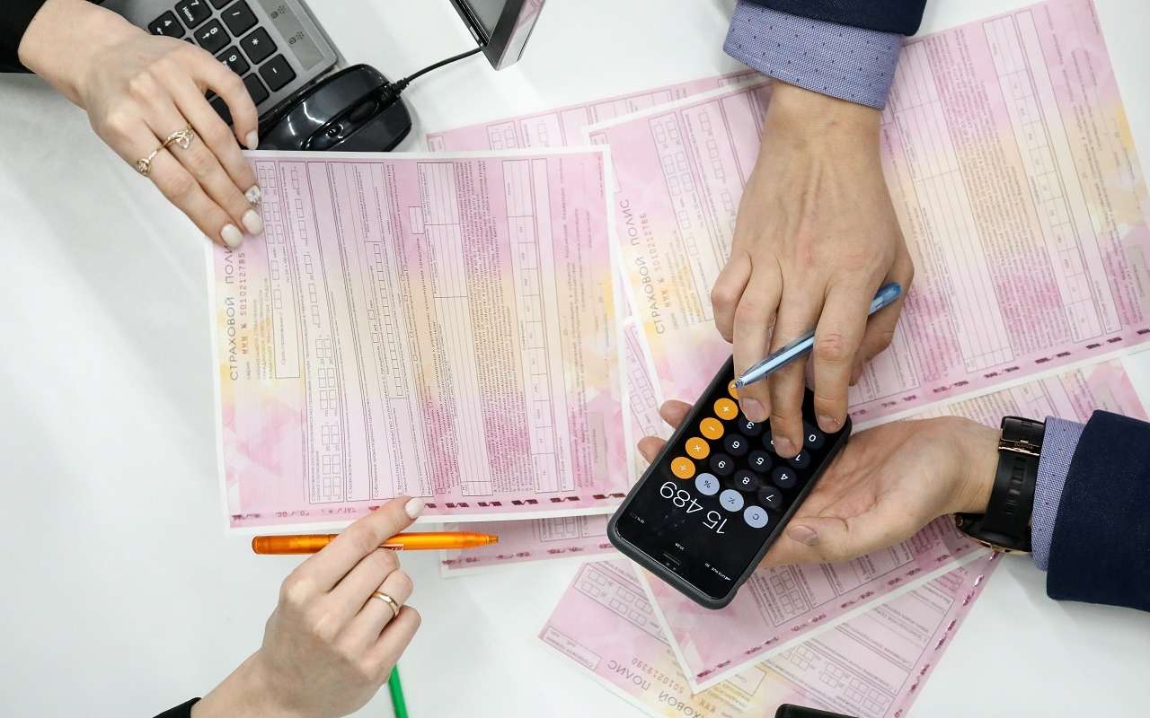 В России заработал двойной полис для ОСАГО и каско