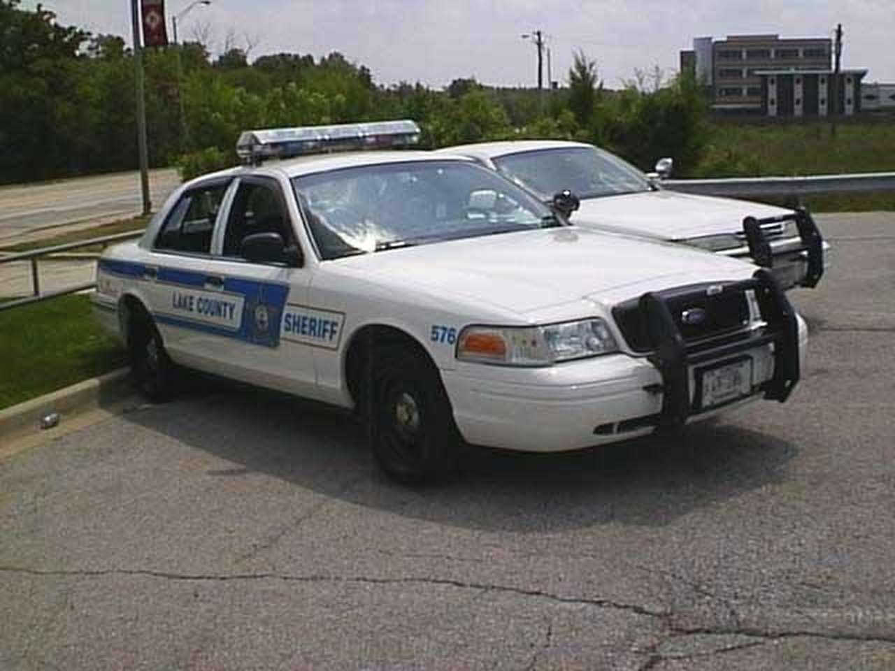 Ford придумал бензобак-огнетушитель