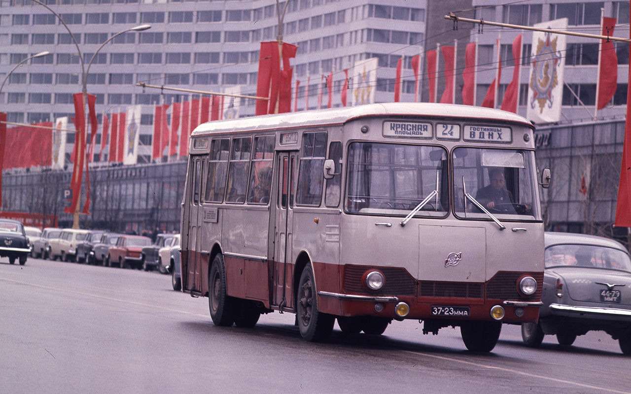 Почему иностранцы завидовали советскому автобусу ЛиАЗ-677