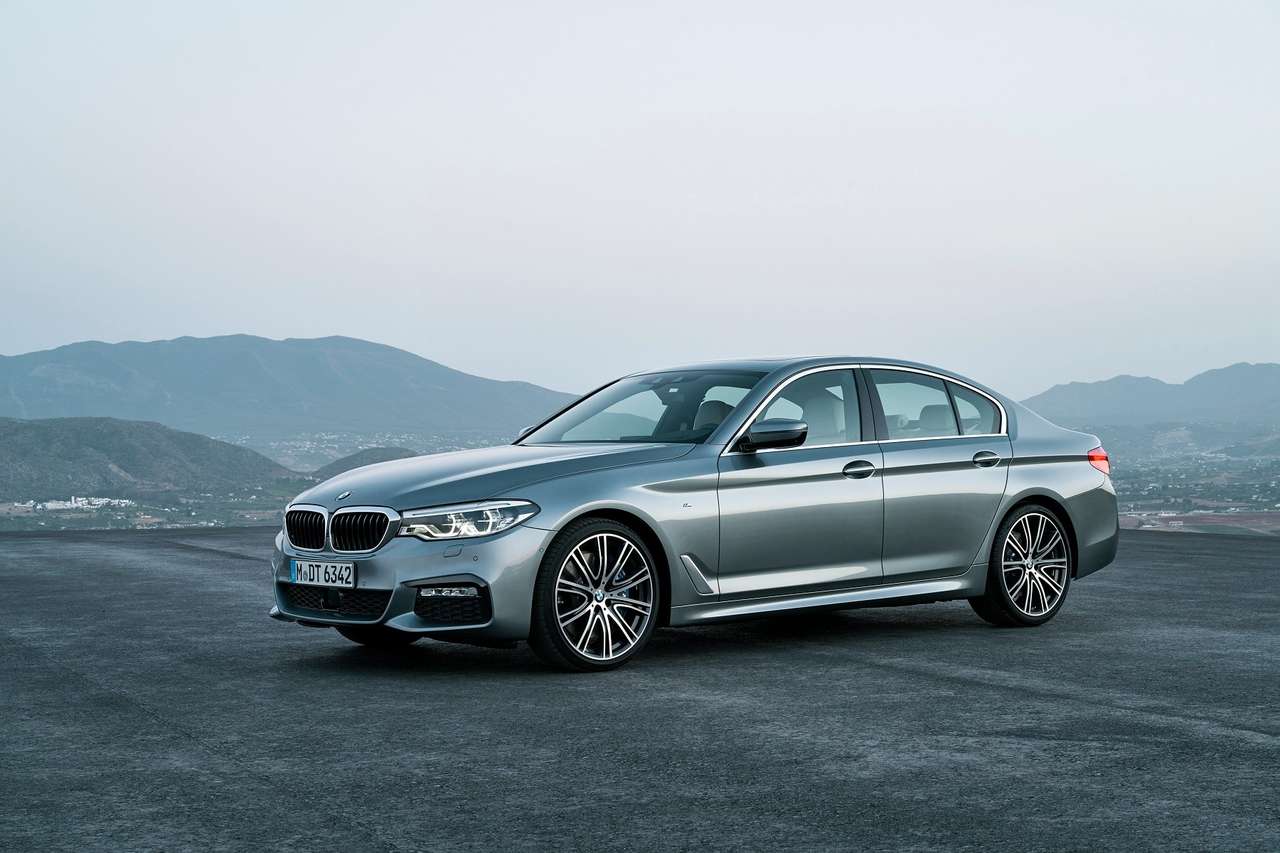 Головоломка по-баварски: BMW представила новый седан 5-й серии