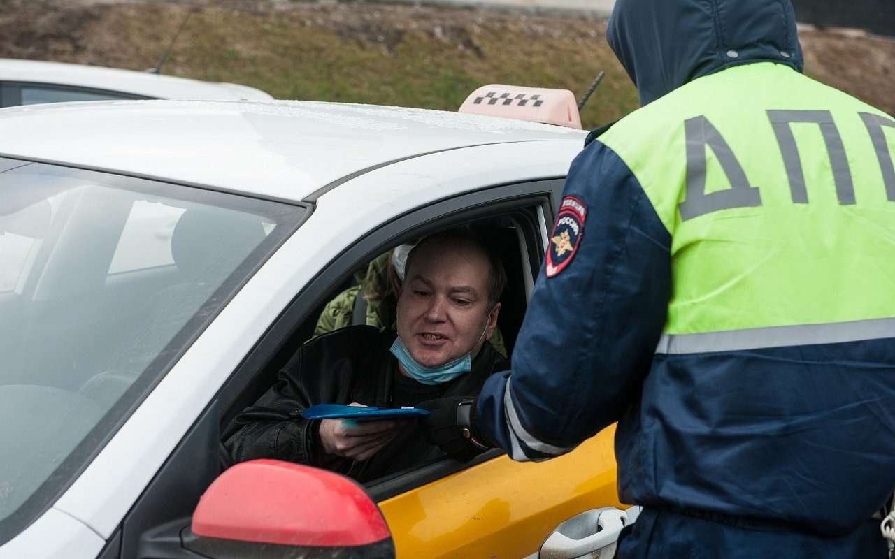 Никто не уйдет: у ГИБДД появились новые камеры, встроенные в «мигалку»