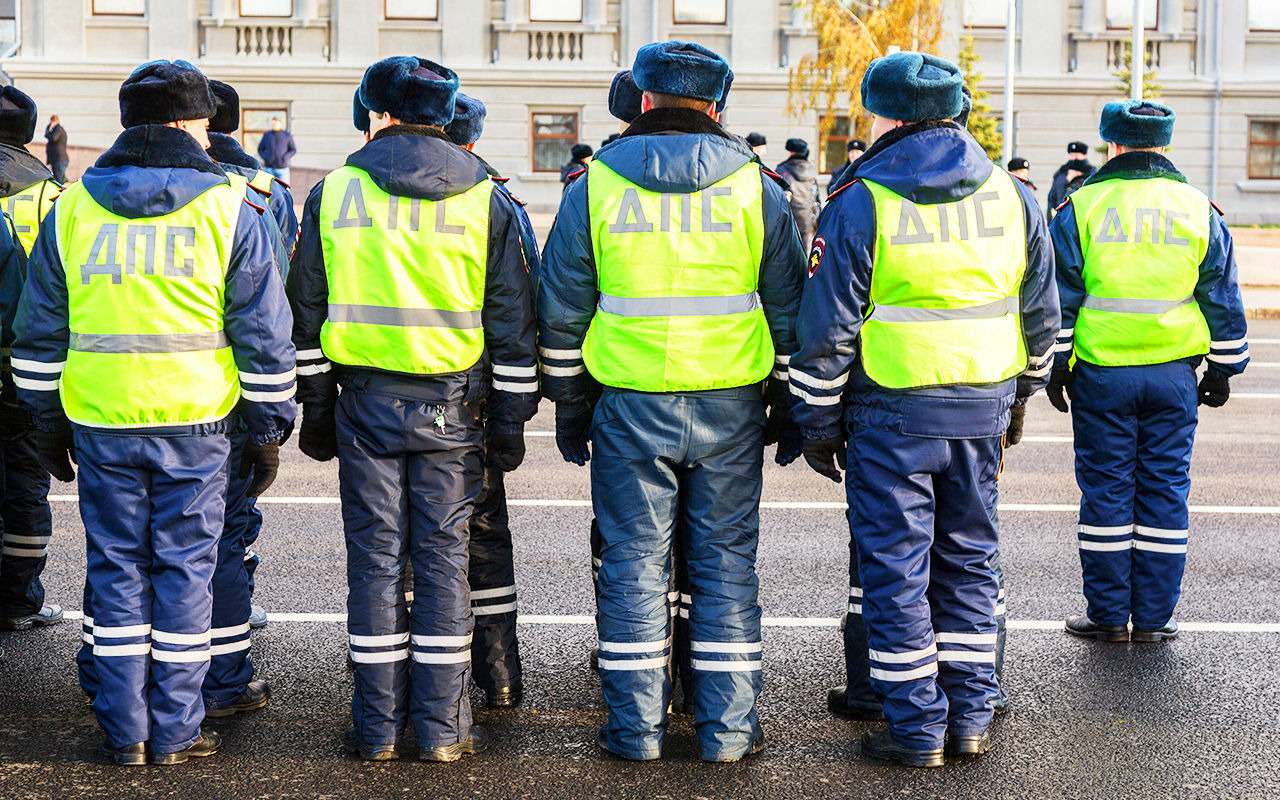 В России сократят каждого пятого гаишника