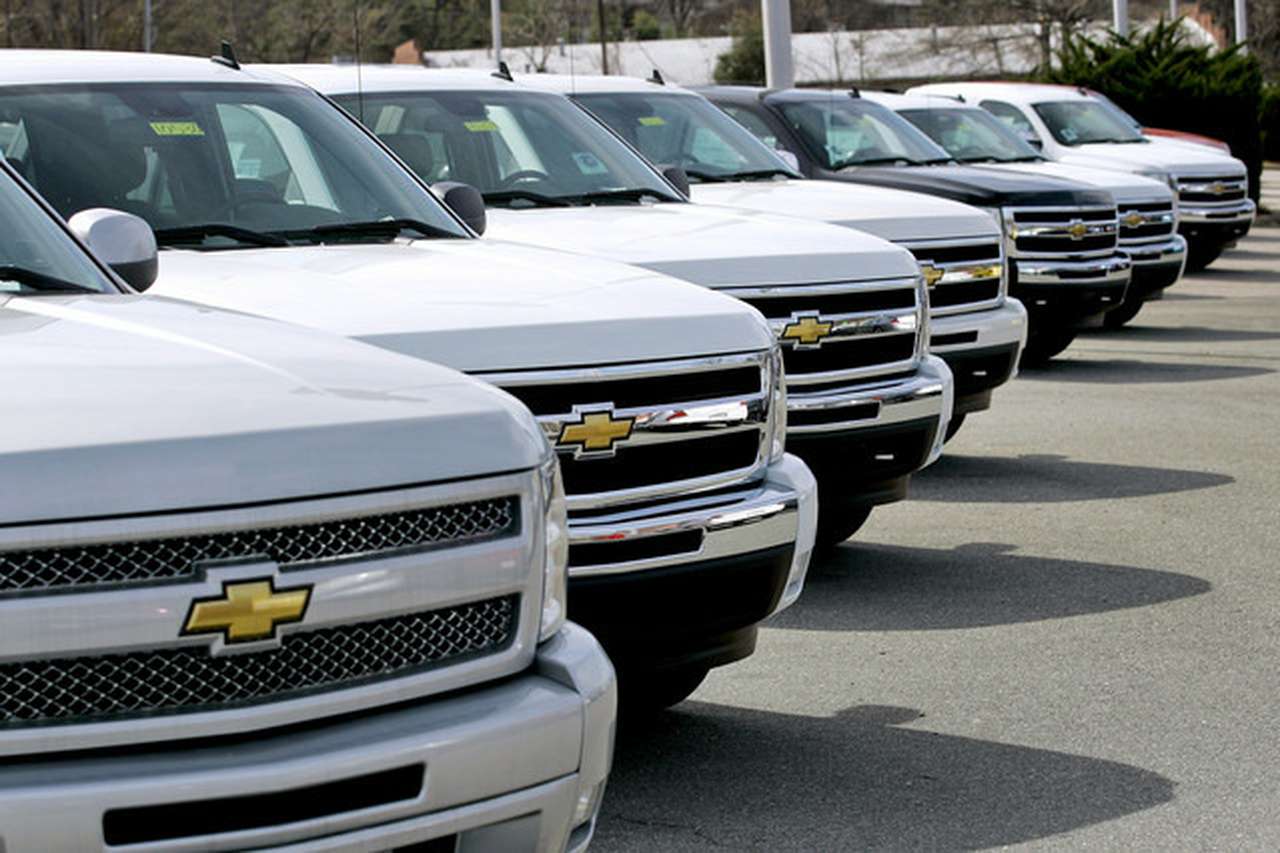 GM сократит производство в США