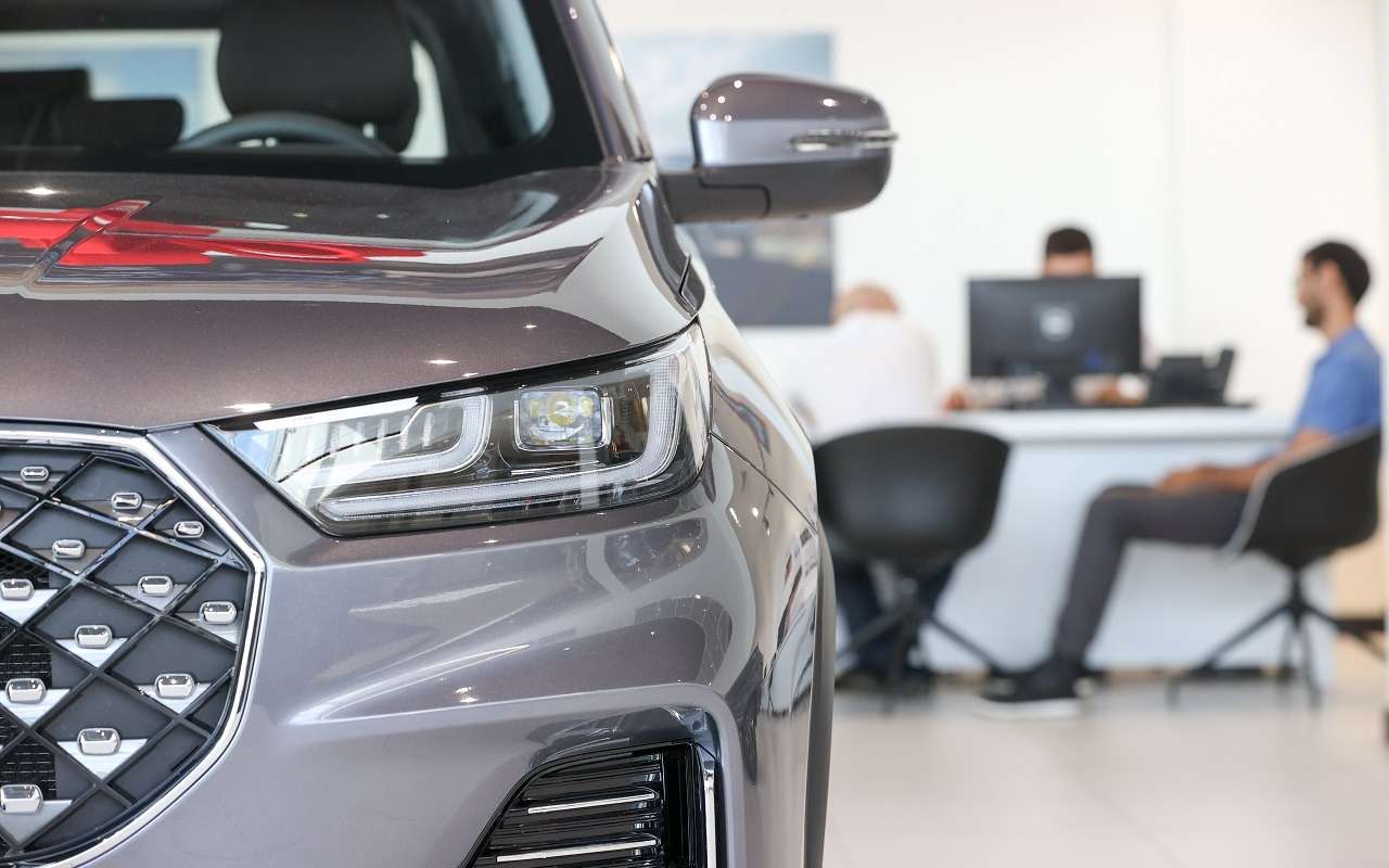 Российский авторынок в 2025 году: рост цен и всё больше «китайцев»