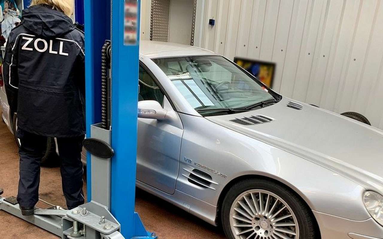 Афера года: русские контрабандой ввозили в Германию элитные авто!