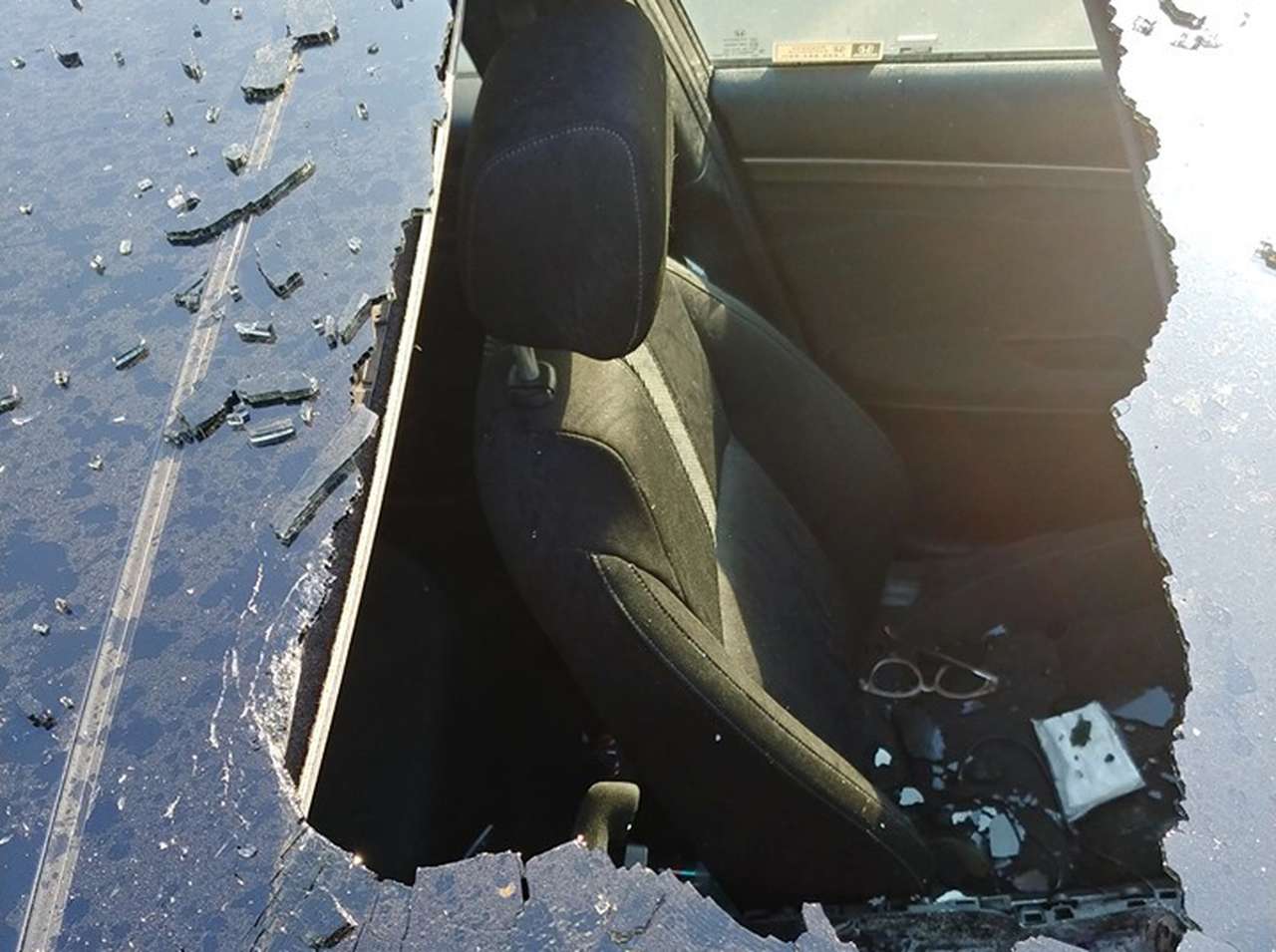 Забыли аэрозоль в машине? Это уже не баллончик, а граната!