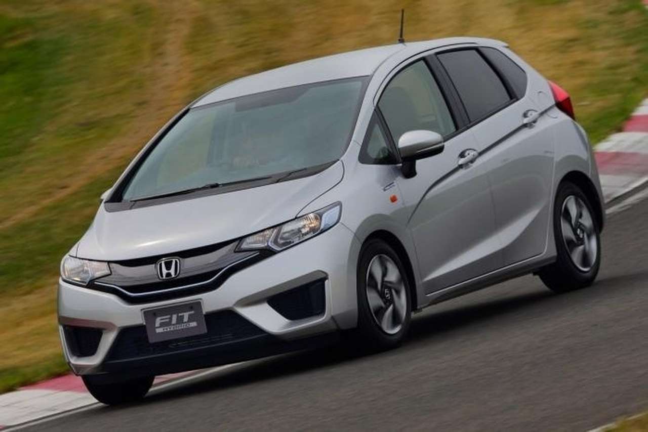 Британцы опробовали на ходу новую Honda Jazz