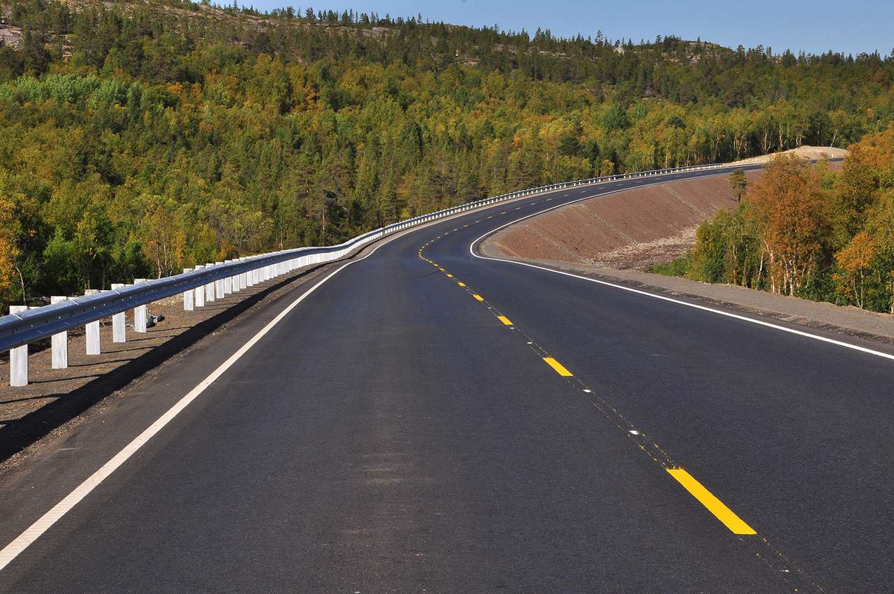 Внимание! Новый эксперимент дорожников - разметка желтого цвета